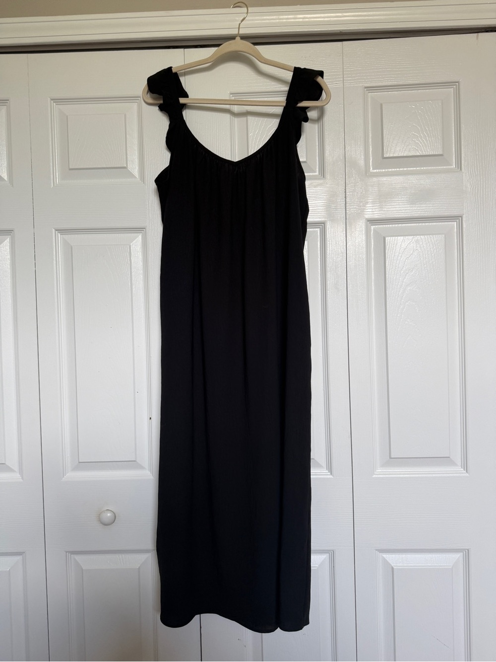 Women’s Black Maxi Dress with Ruffle Shoulder Straps